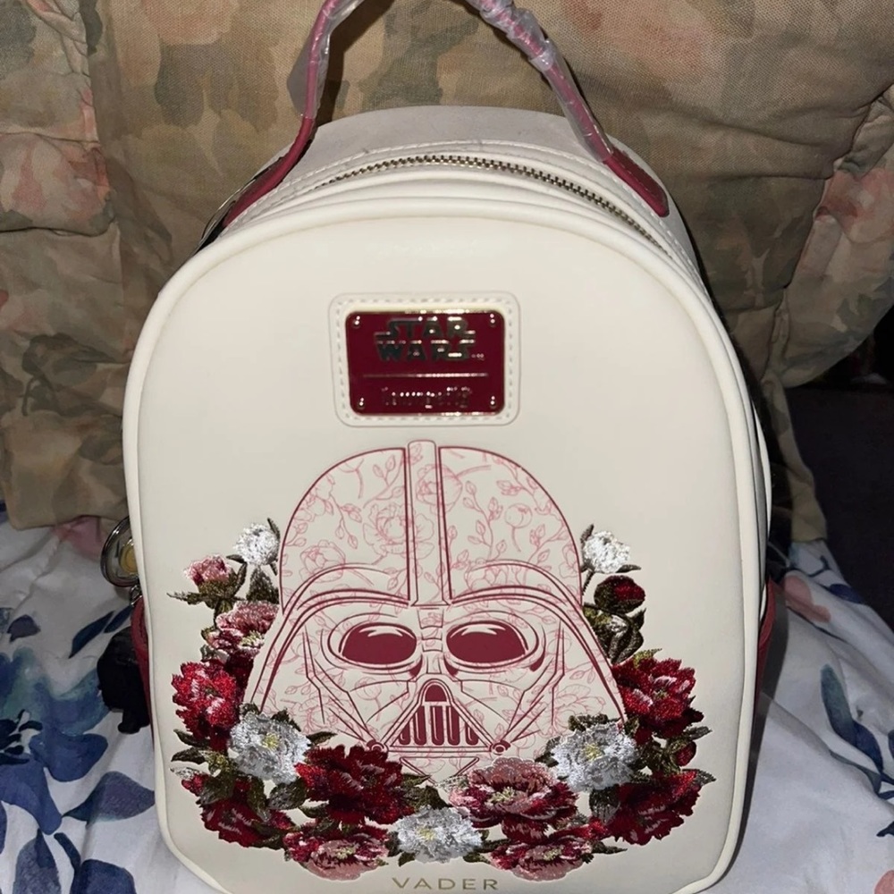 Loungefly Darth Vader Floral backpack